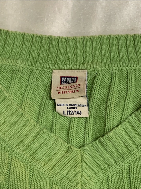 Faded Glory Sweaters - Faded Glory Lime Green V‑Neck Cable Knit Sweater